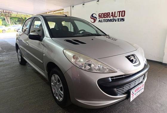 PEUGEOT 207 1.4 XR 8V FLEX 4P MANUAL PEUGEOT 207 1.4 XR 8V FLEX 4P MANUAL